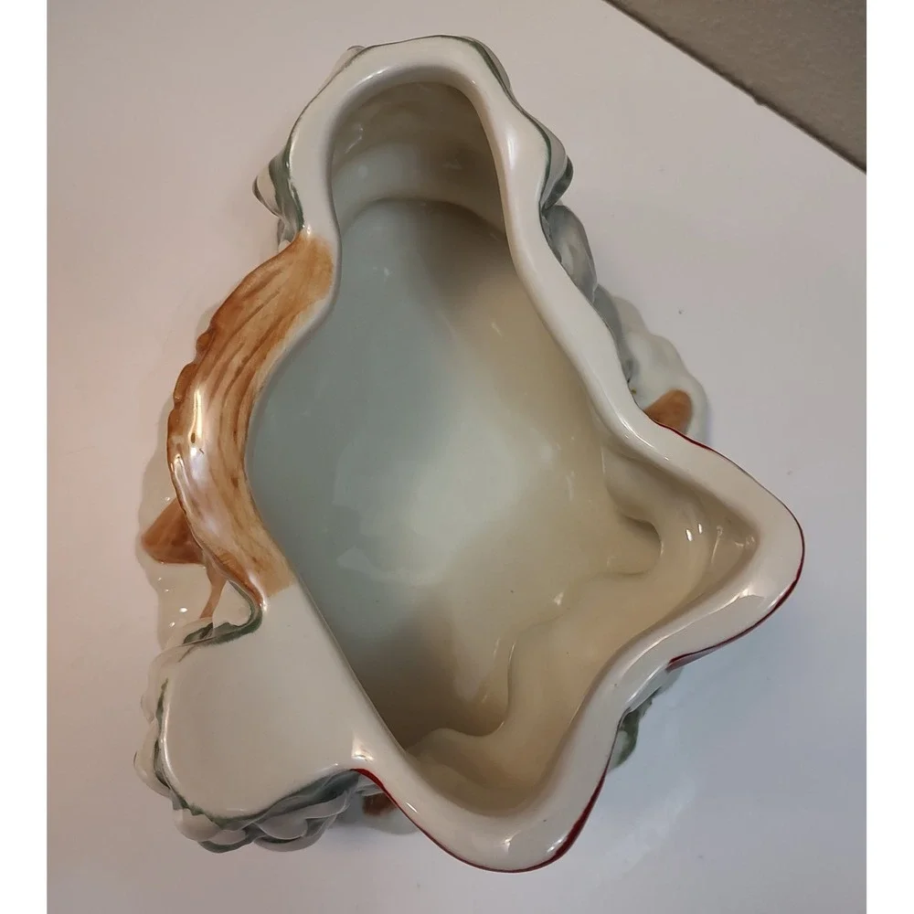Lenox Holiday Gatherings Santa Covered Candy Dish Christmas Treat SKU# 828642058